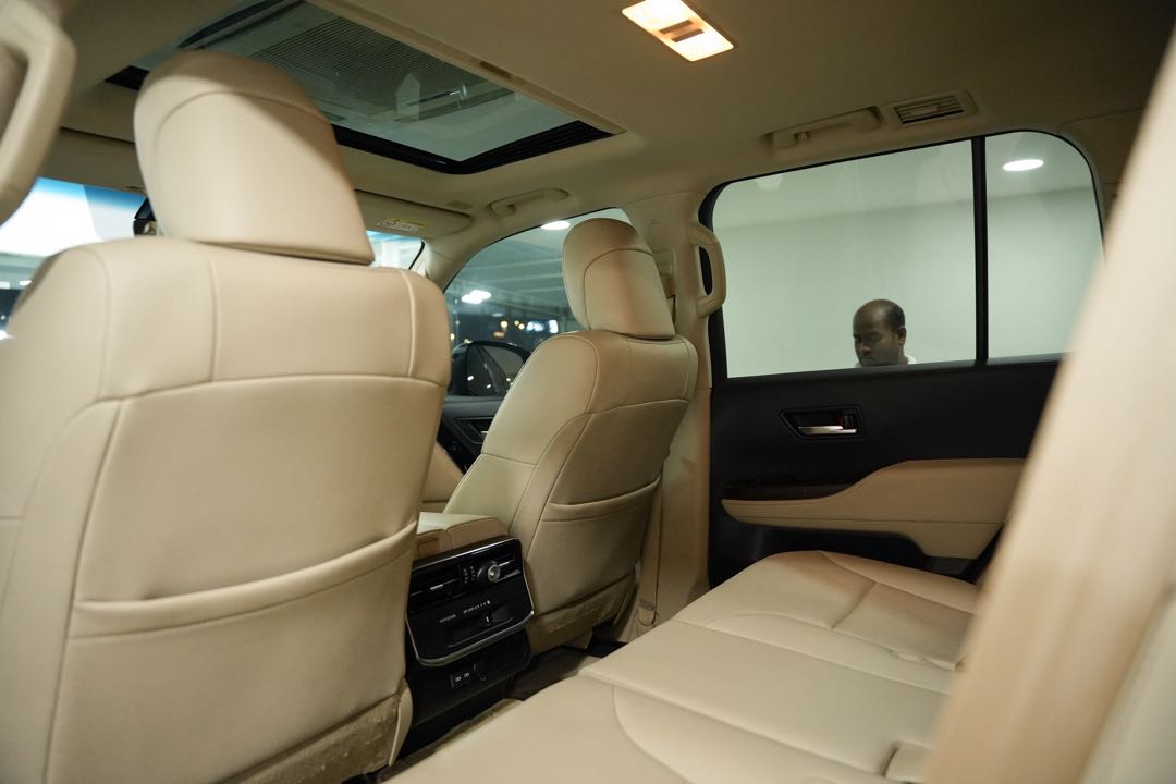 Car Image 2022 TOYOTA LAND CRUISER GX.R