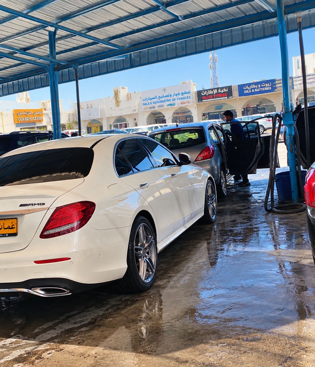 Car Image 2017 MERCEDES E Class 300
