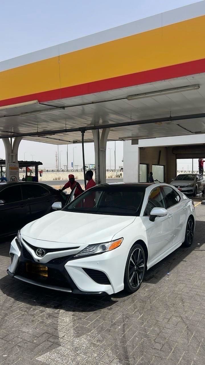 Car Image 2020 TOYOTA CAMRY XSE