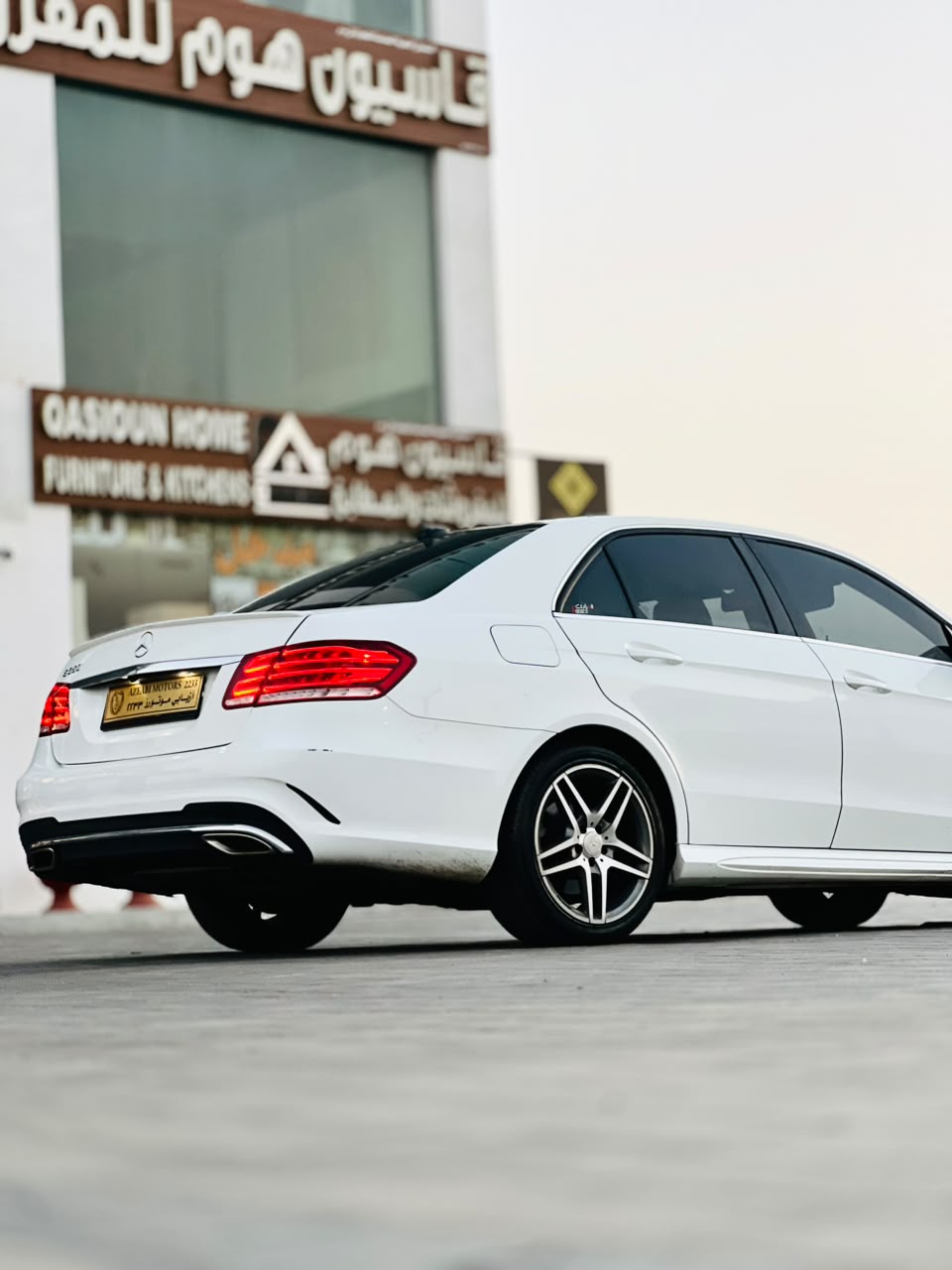 Car Image 2014 MERCEDES E Class 350