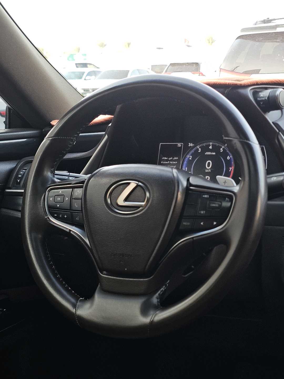 Car Image 2019 LEXUS ES 350
