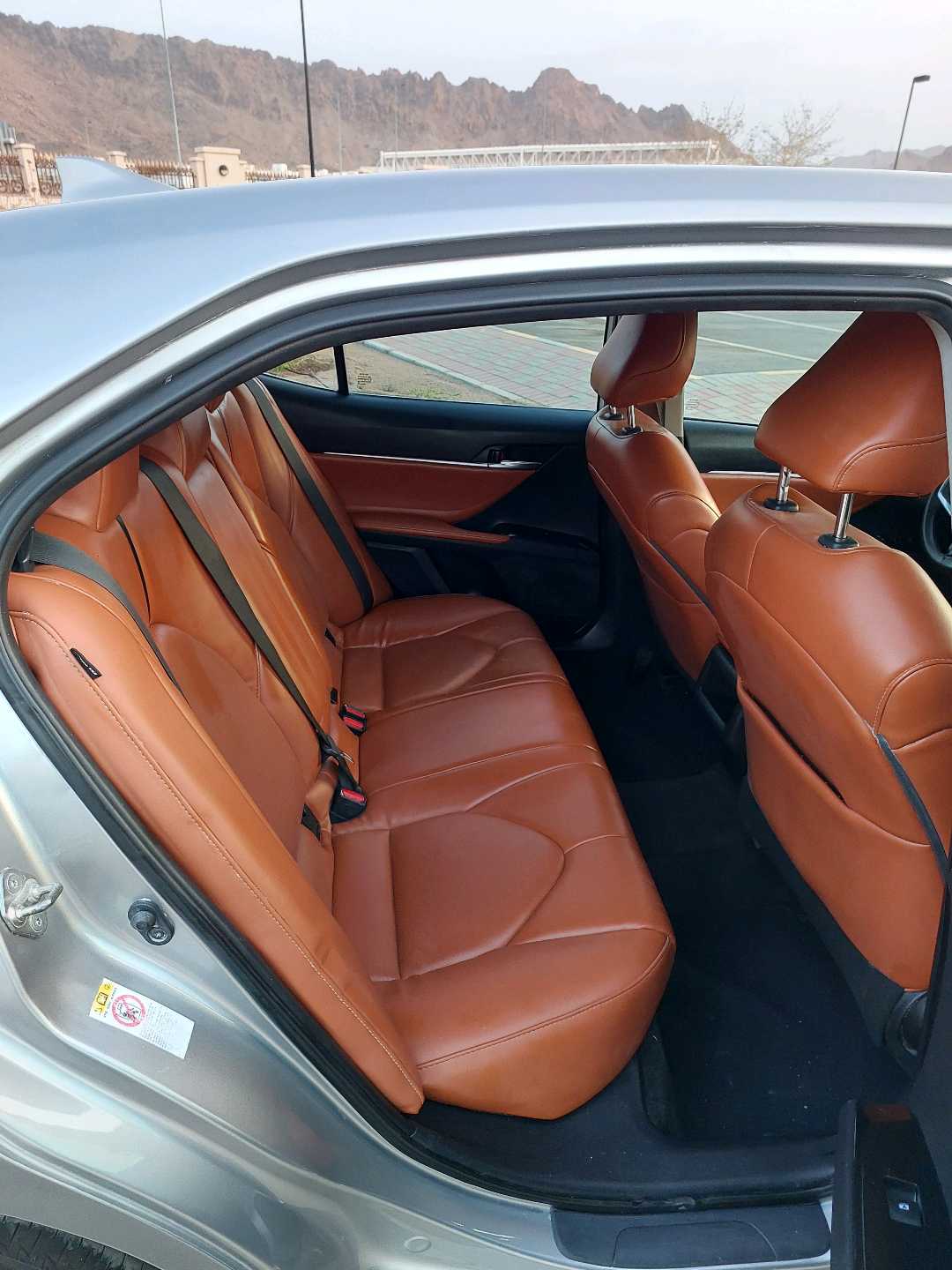 Car Image 2019 TOYOTA CAMRY LE