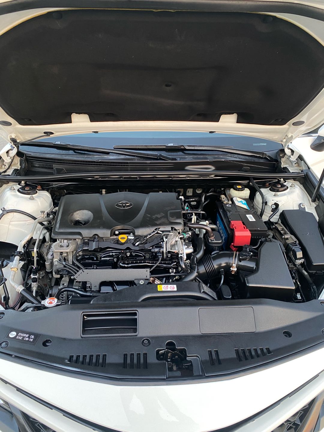 Car Image 2018 TOYOTA CAMRY SE