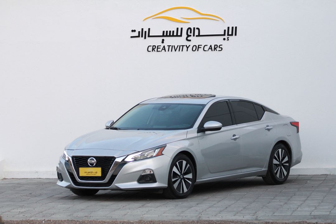 Car Image 2017 NISSAN ALTIMA SL