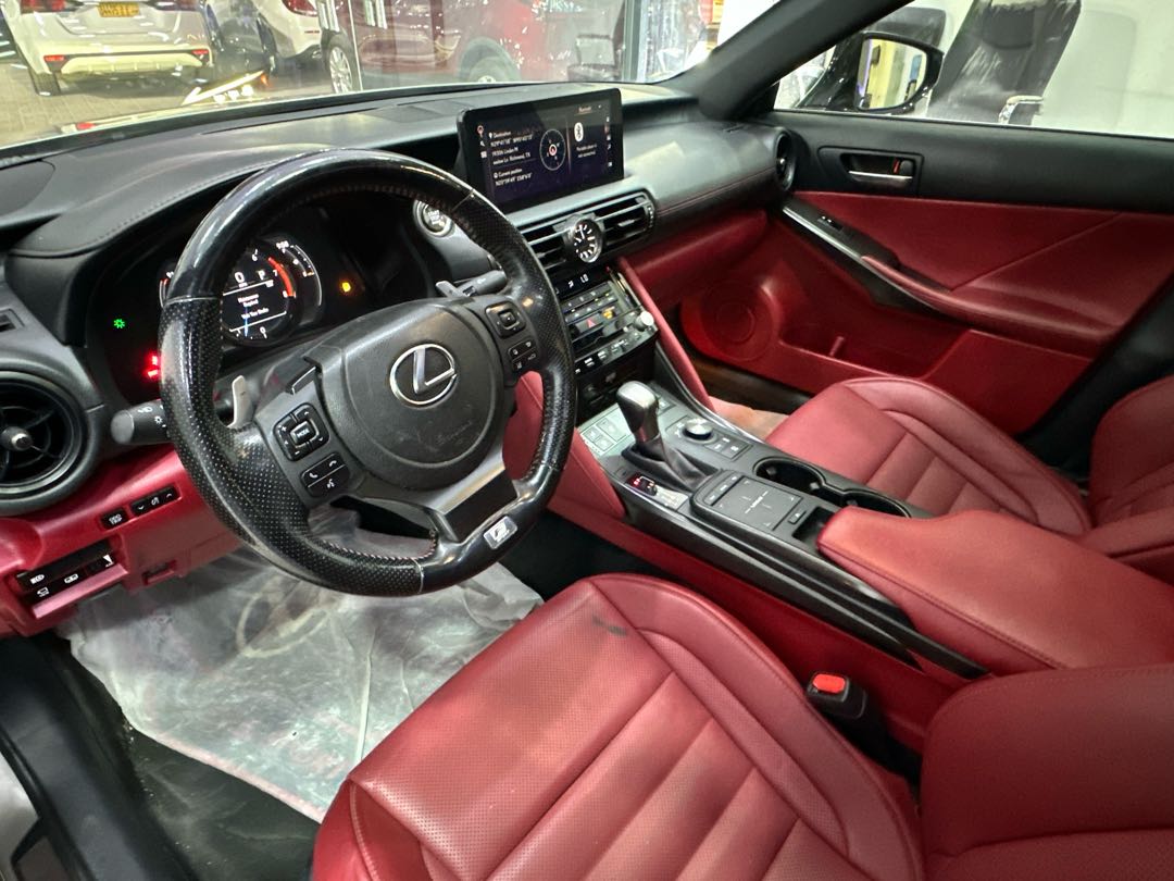 Car Image 2023 LEXUS IS 350