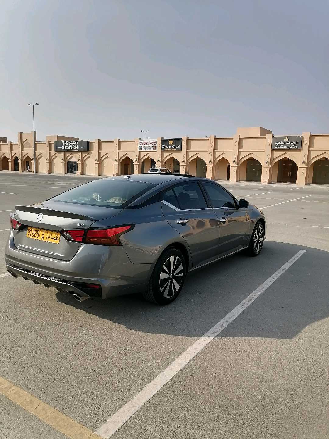 Car Image 2019 NISSAN ALTIMA SV