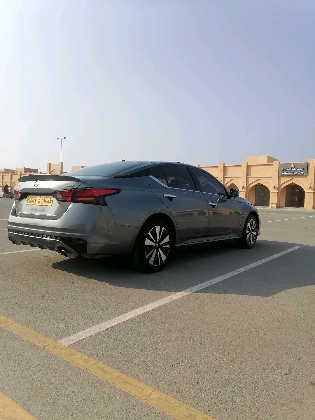 Car Image 2019 NISSAN ALTIMA SV