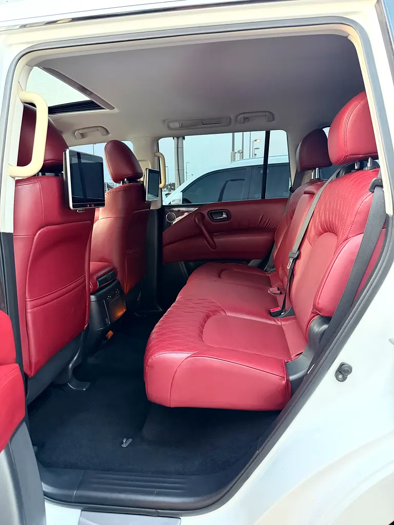 Car Image 2022 NISSAN PATROL Platinum