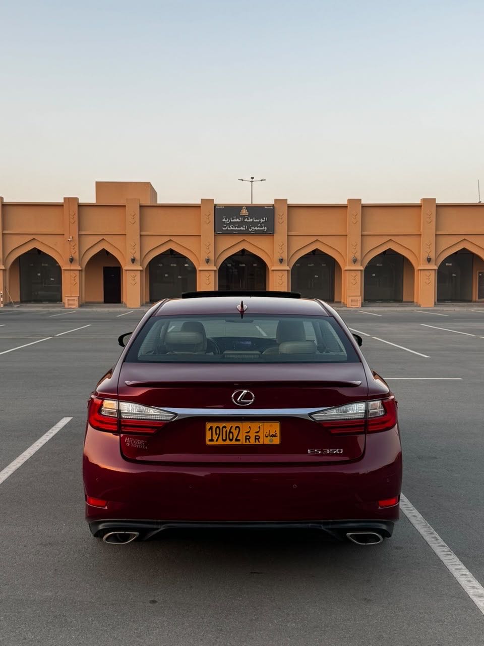 Car Image 2018 LEXUS ES 350