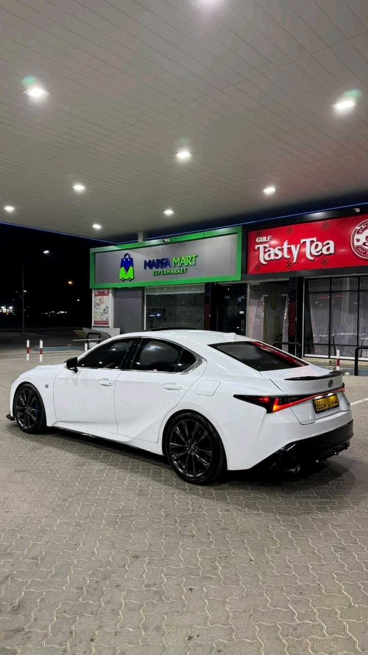 Car Image 2023 LEXUS IS 350