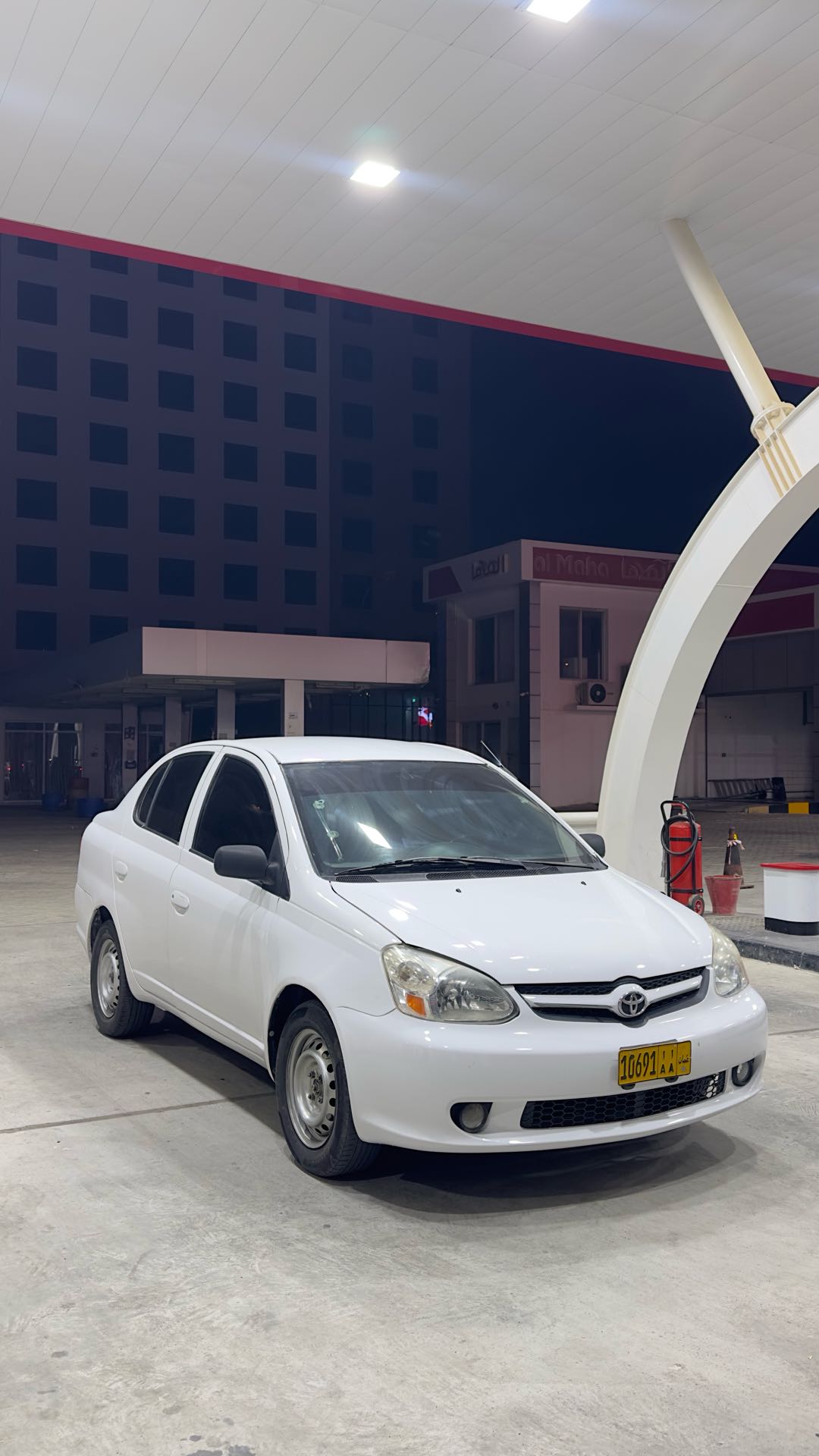 Car Image 2005 TOYOTA ECHO 