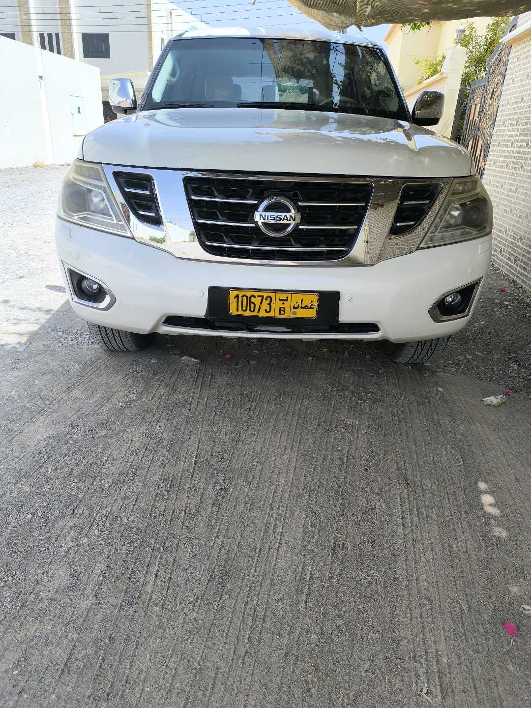Car Image 2016 NISSAN PATROL SE