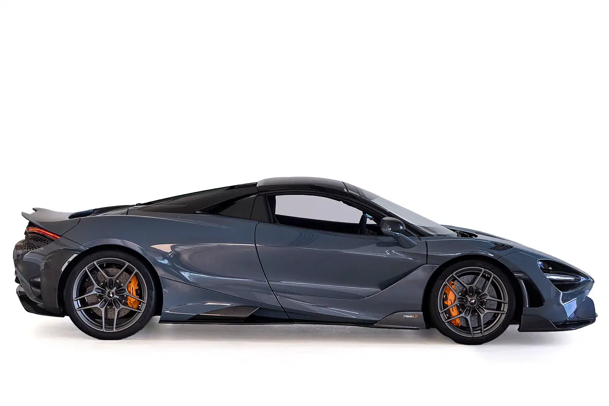 Car Image 2022 MCLAREN 765 