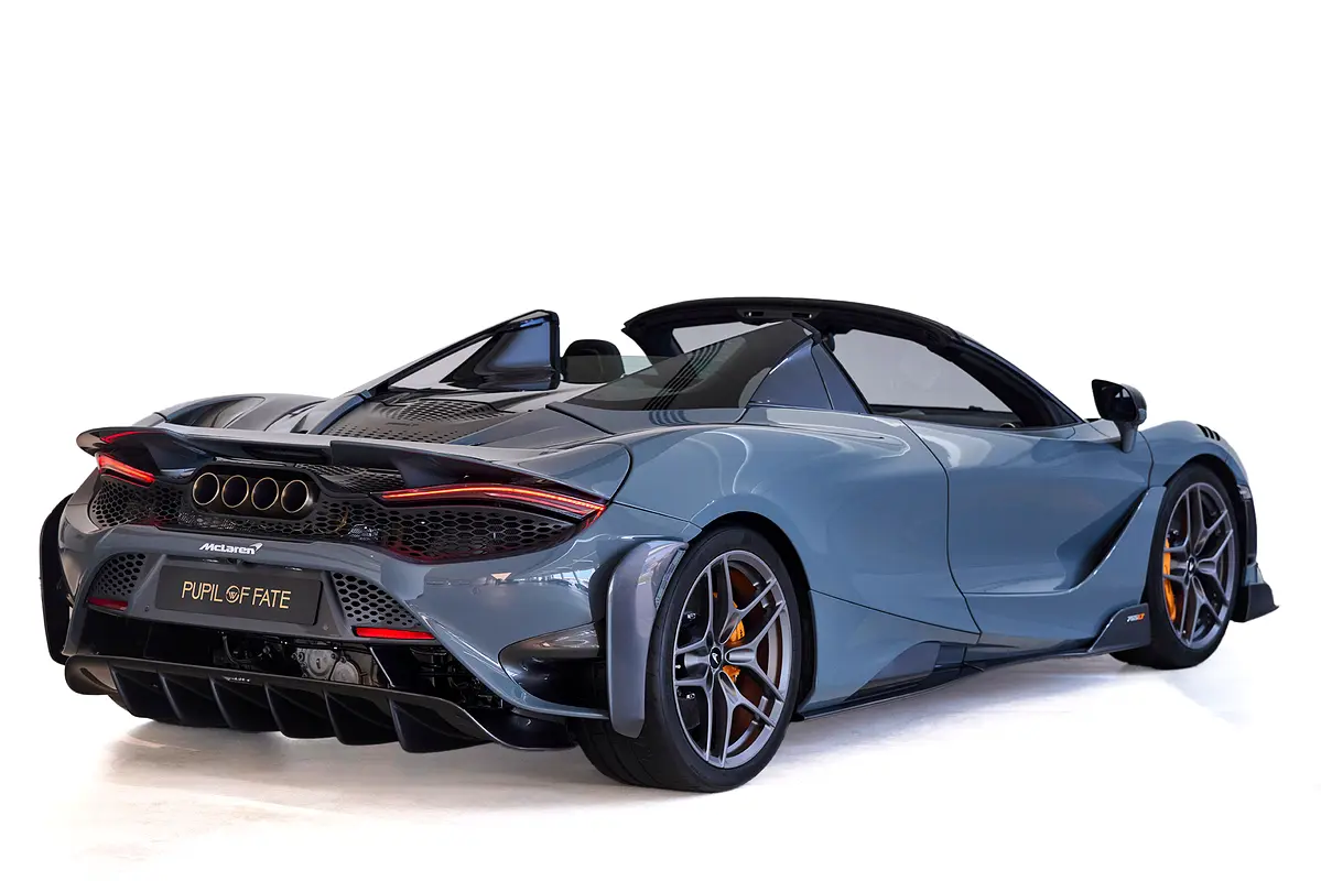 Car Image 2022 MCLAREN 765 