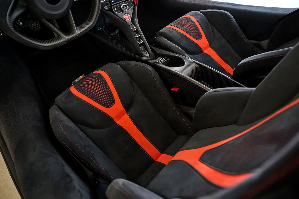 Car Image 2022 MCLAREN 765 