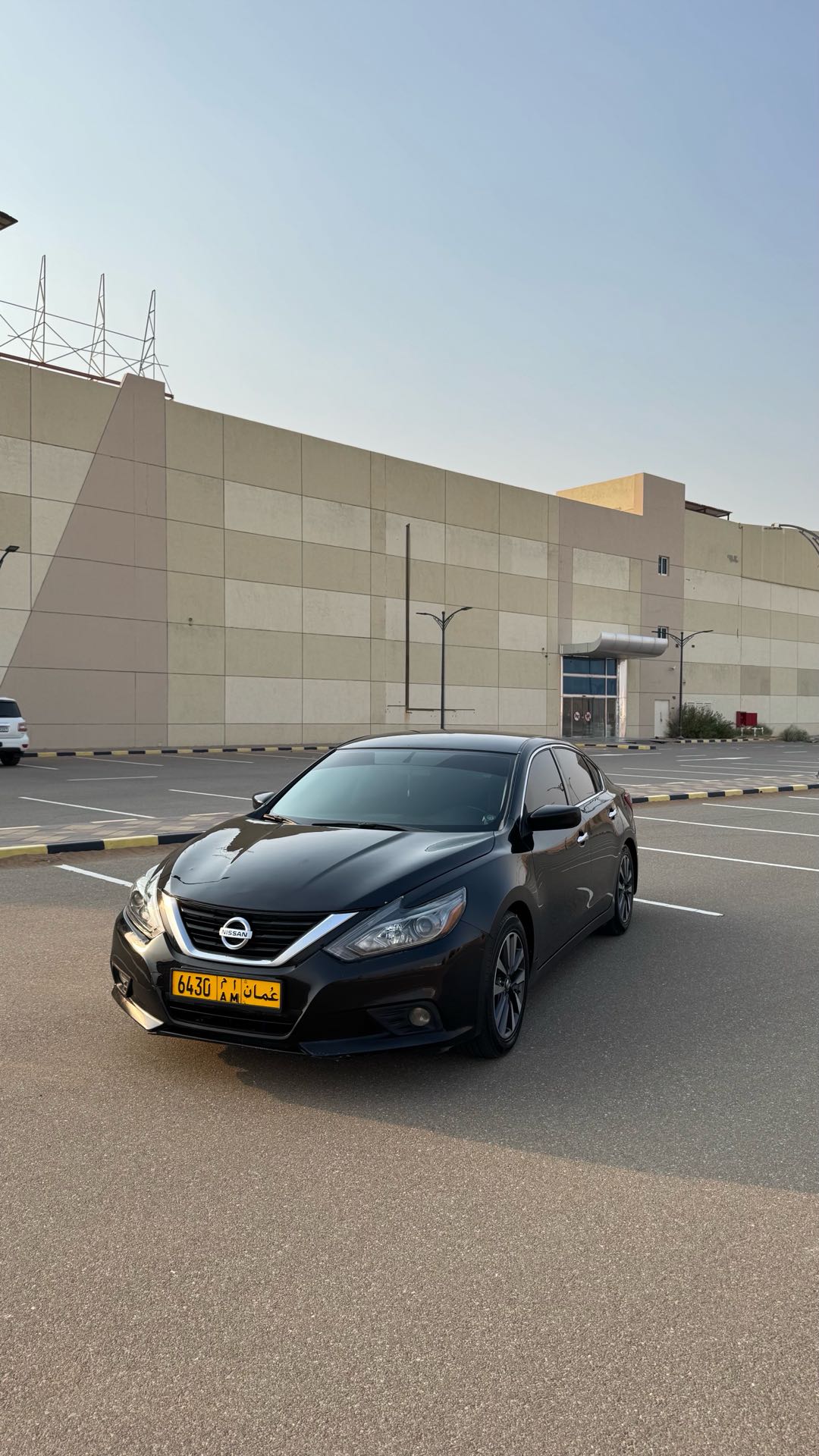 Car Image 2017 NISSAN ALTIMA SV