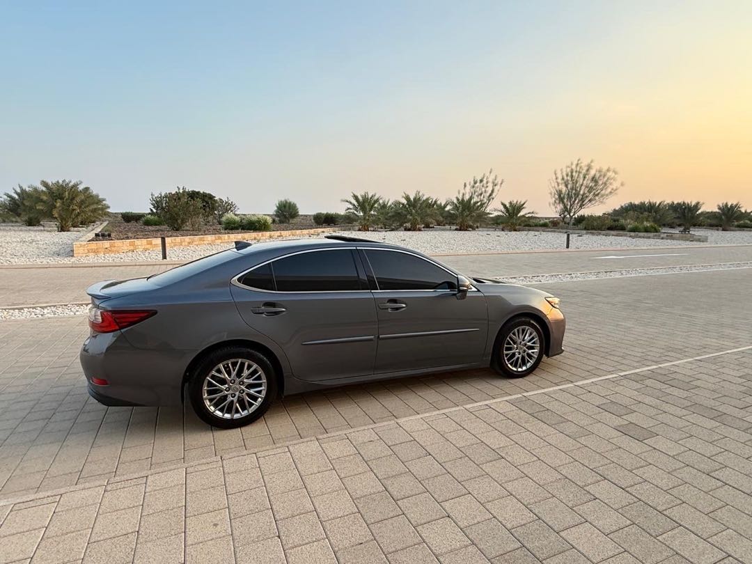 Car Image 2018 LEXUS ES 350