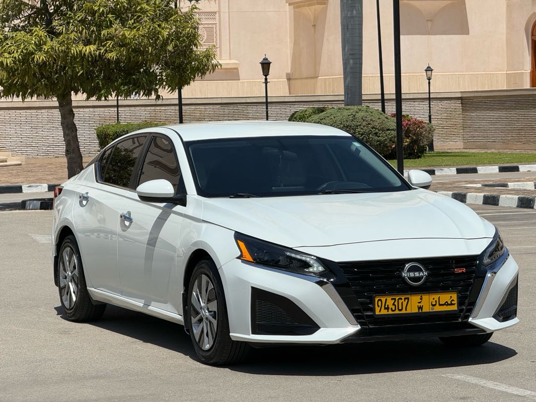 Car Image 2019 NISSAN ALTIMA S