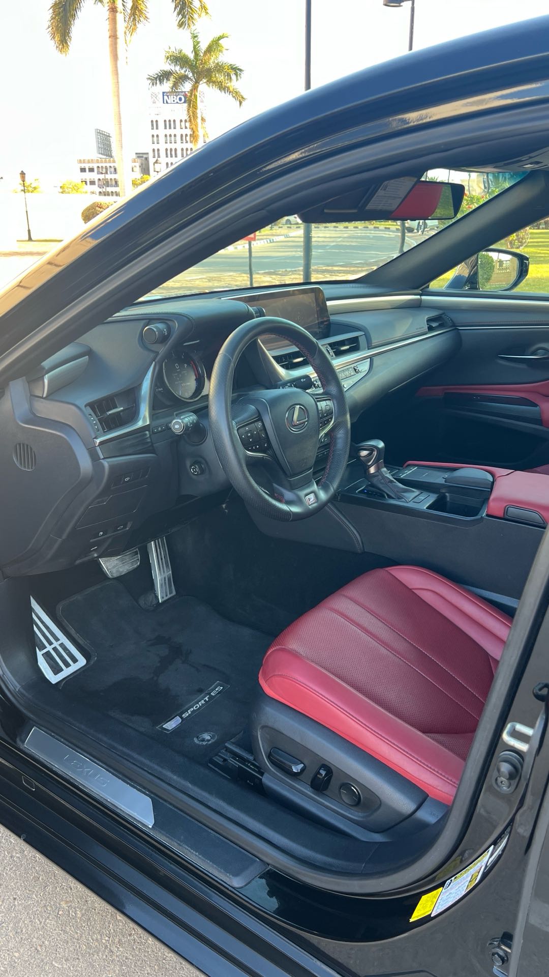 Car Image 2020 LEXUS ES F-sport
