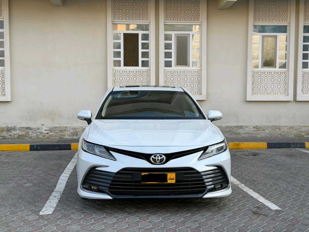 Car Image 2022 TOYOTA CAMRY SE