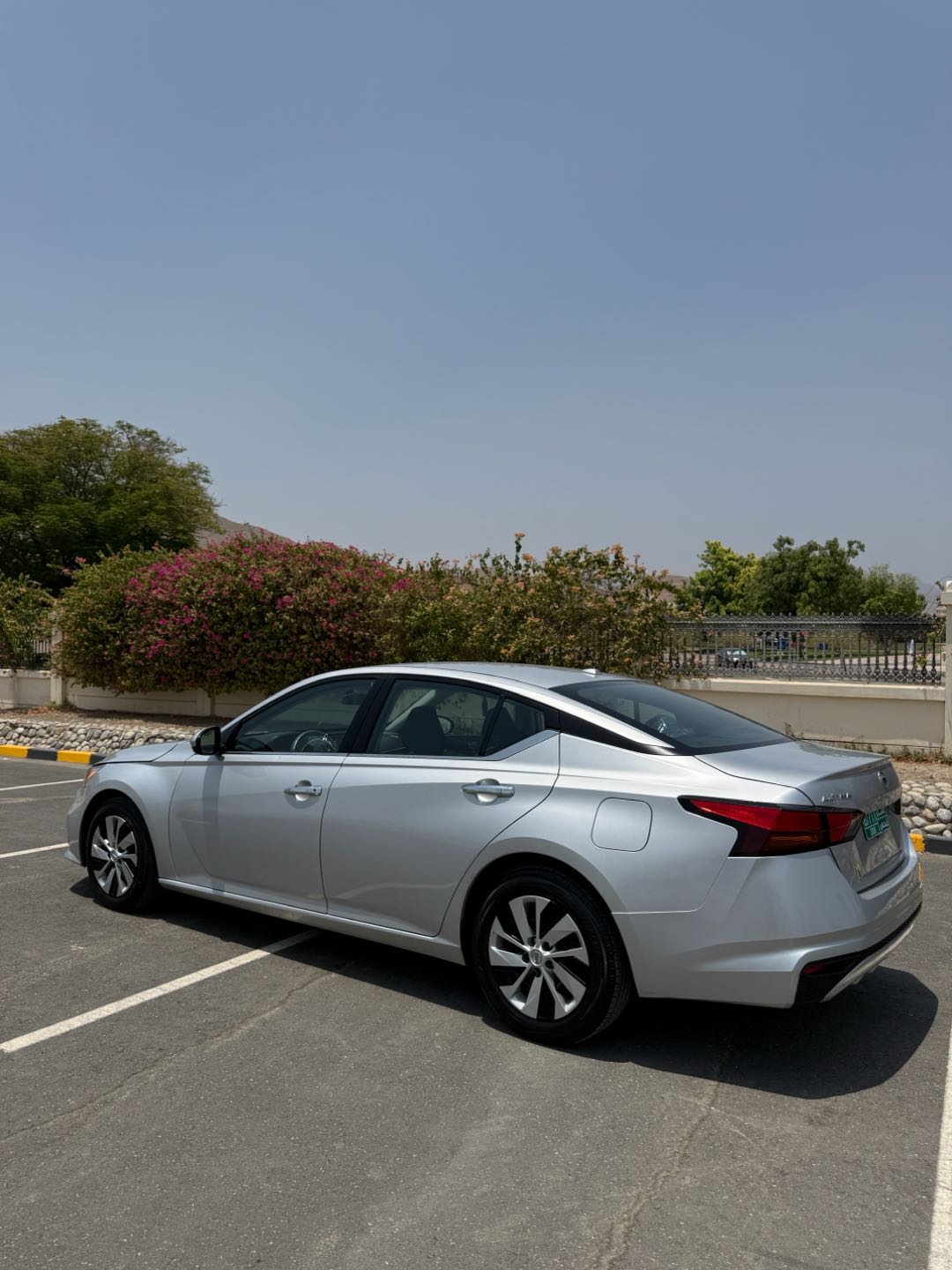 Car Image 2020 NISSAN ALTIMA S