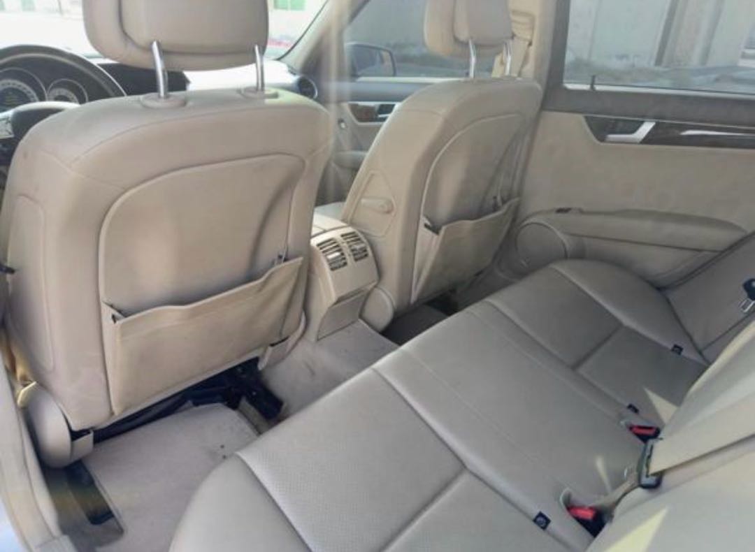 Car Image 2014 MERCEDES C Class 250