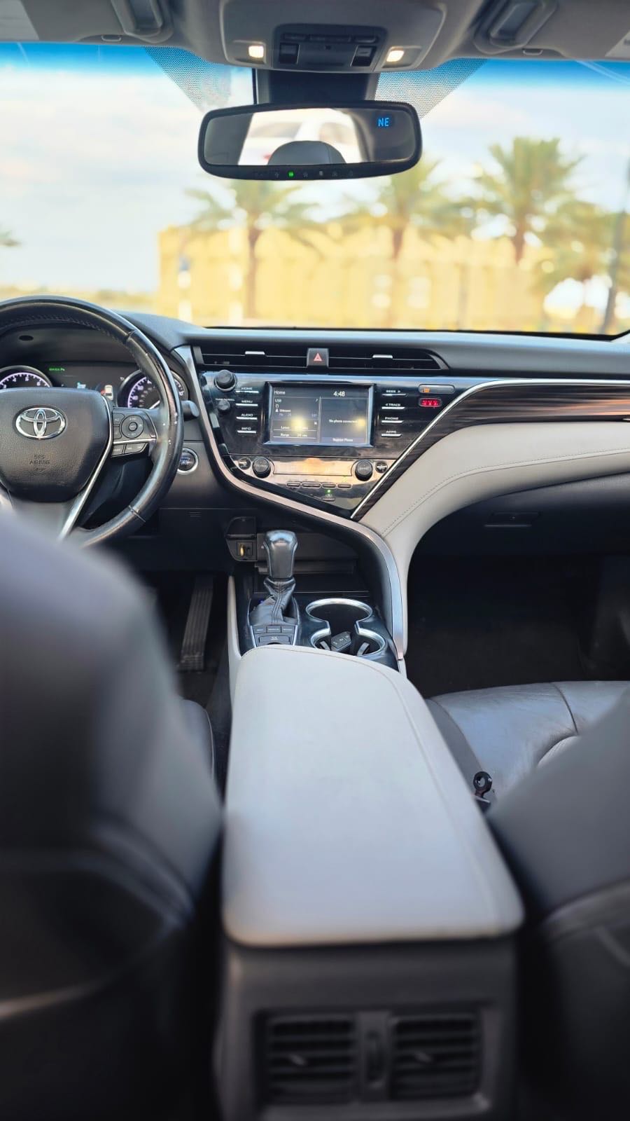 Car Image 2018 TOYOTA CAMRY XLE