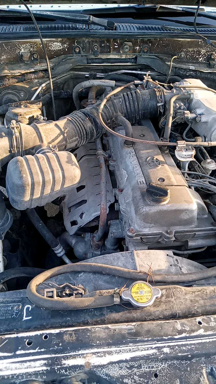 Car Image 1999 TOYOTA LAND CRUISER GX.R