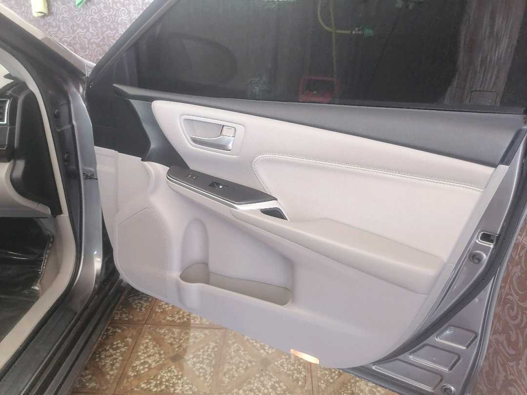 Car Image 2016 TOYOTA CAMRY XLE