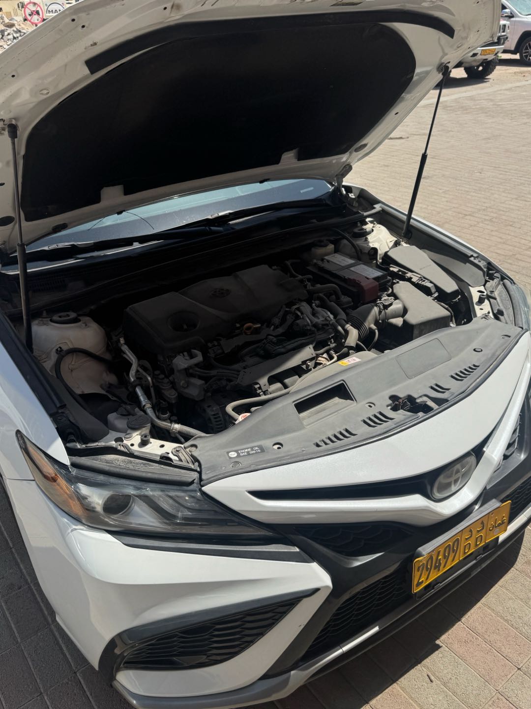 Car Image 2020 TOYOTA CAMRY SE