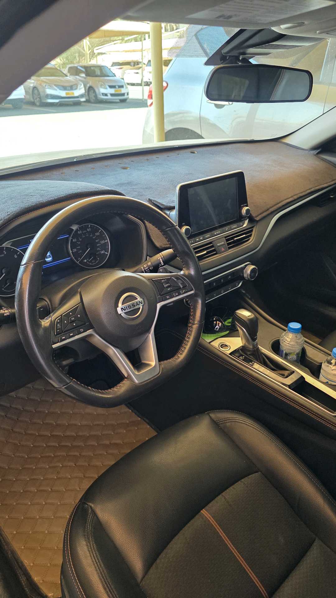Car Image 2022 NISSAN ALTIMA SR