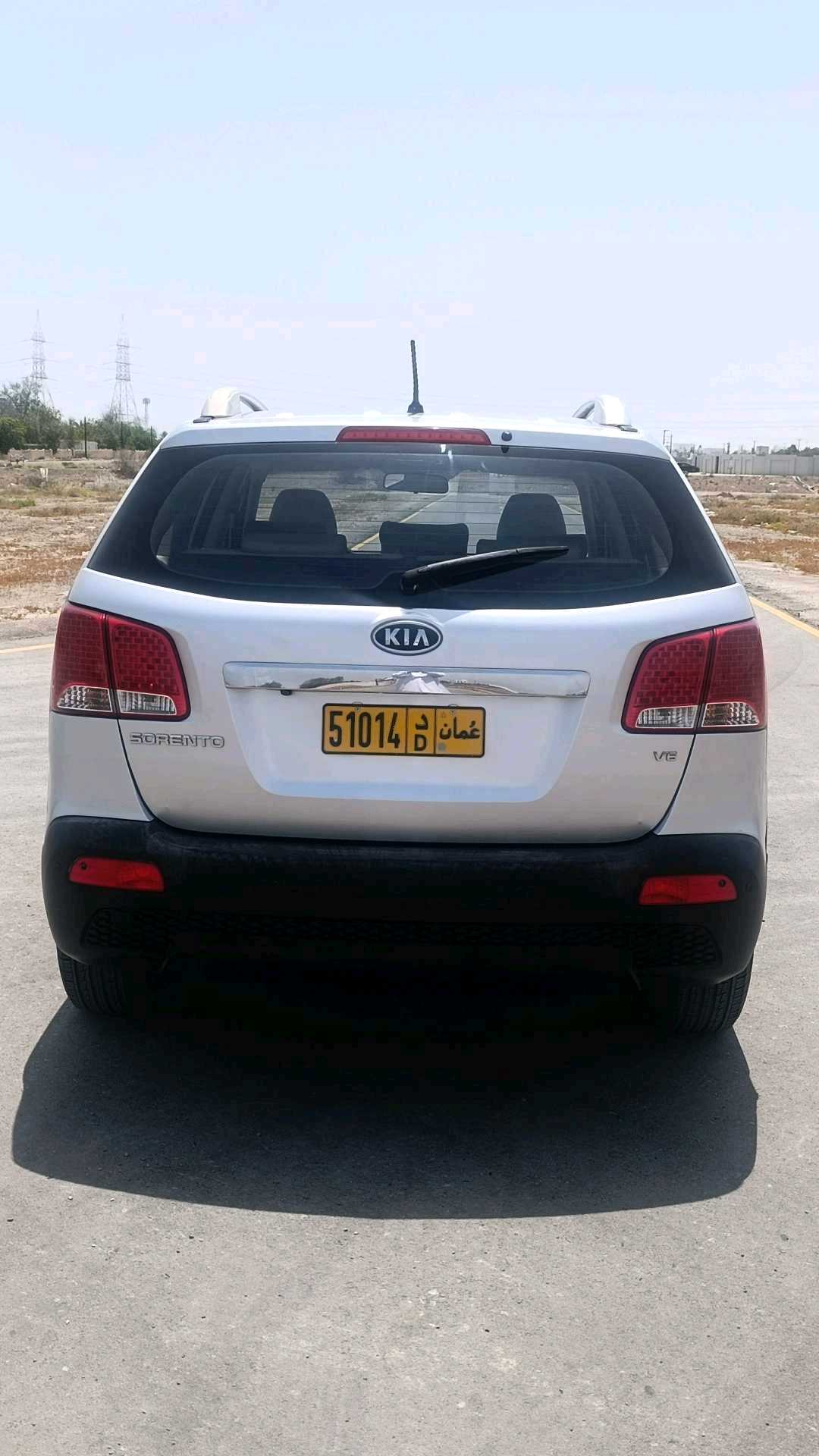 Car Image 2012 KIA SORENTO EX