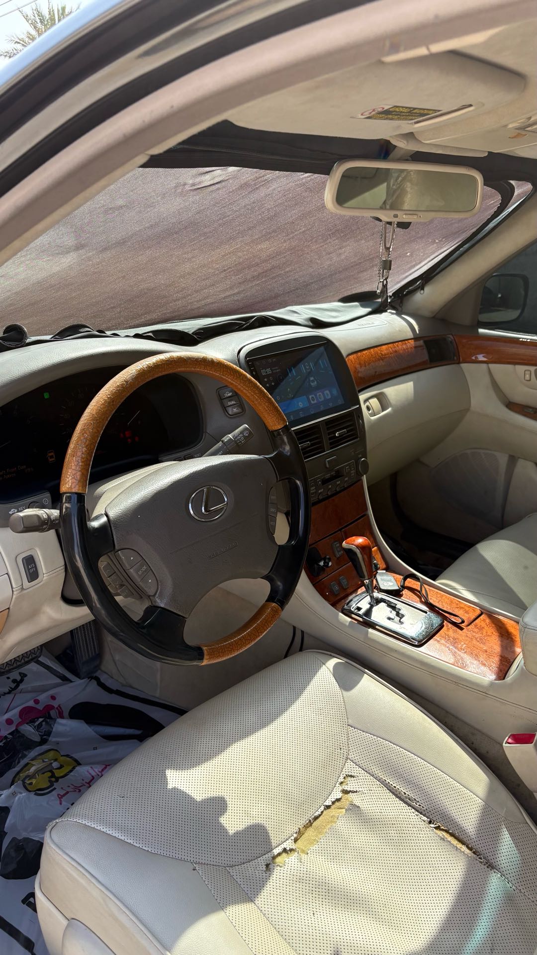 Car Image 2005 LEXUS LS 430