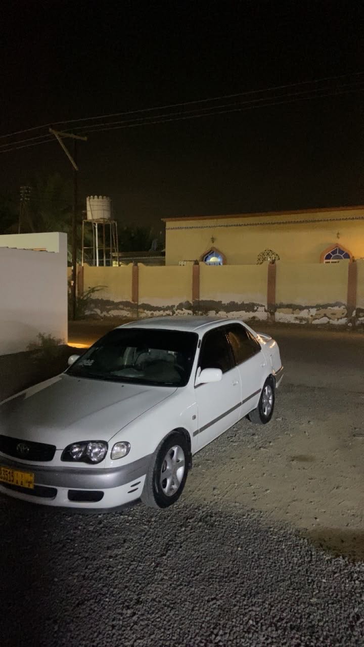 Car Image 1998 TOYOTA COROLLA GR