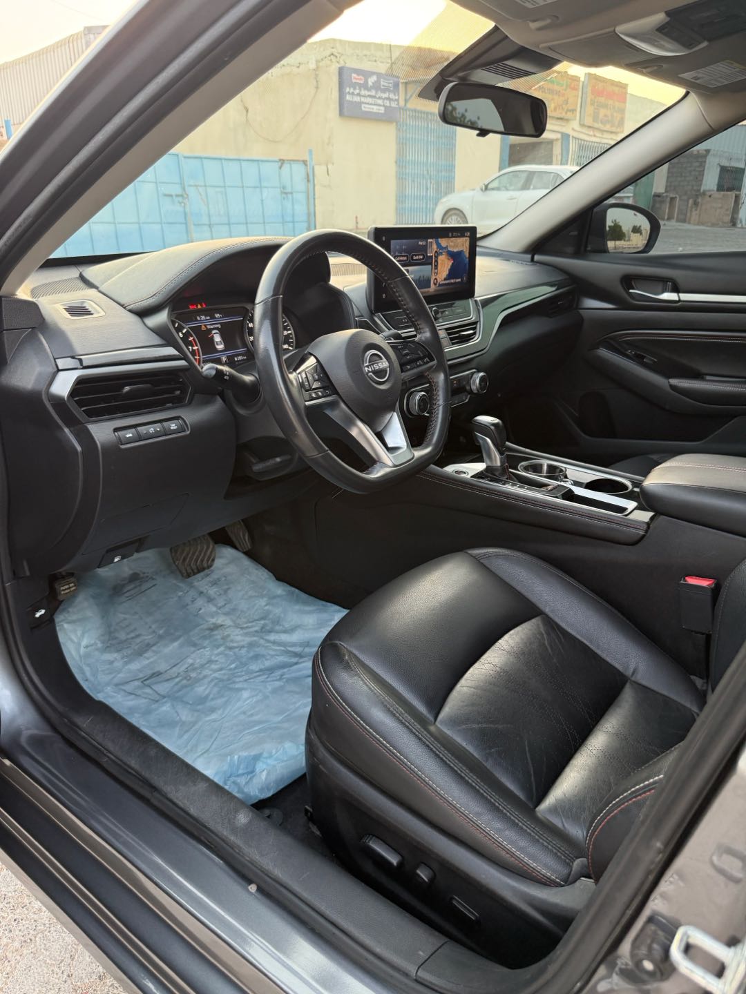 Car Image 2023 NISSAN ALTIMA SR