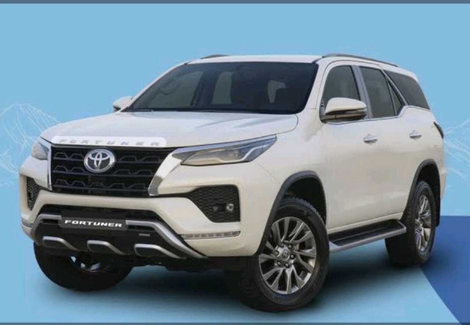 TOYOTA FORTUNER 2025
