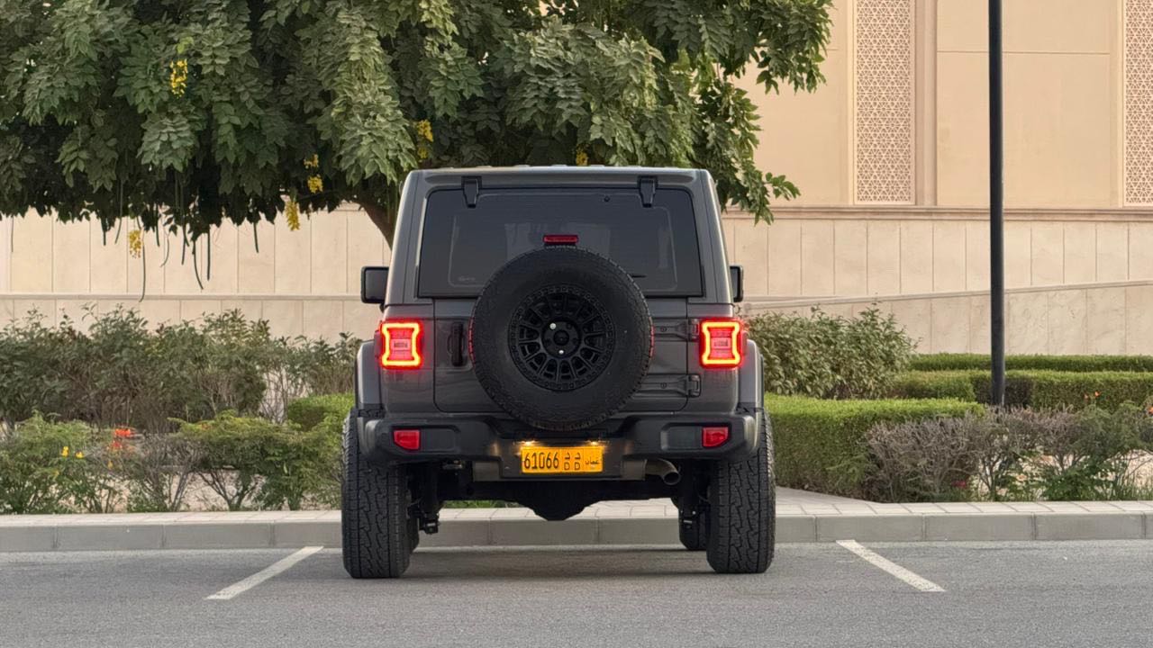 Car Image 2021 JEEP WRANGLER SAHARA