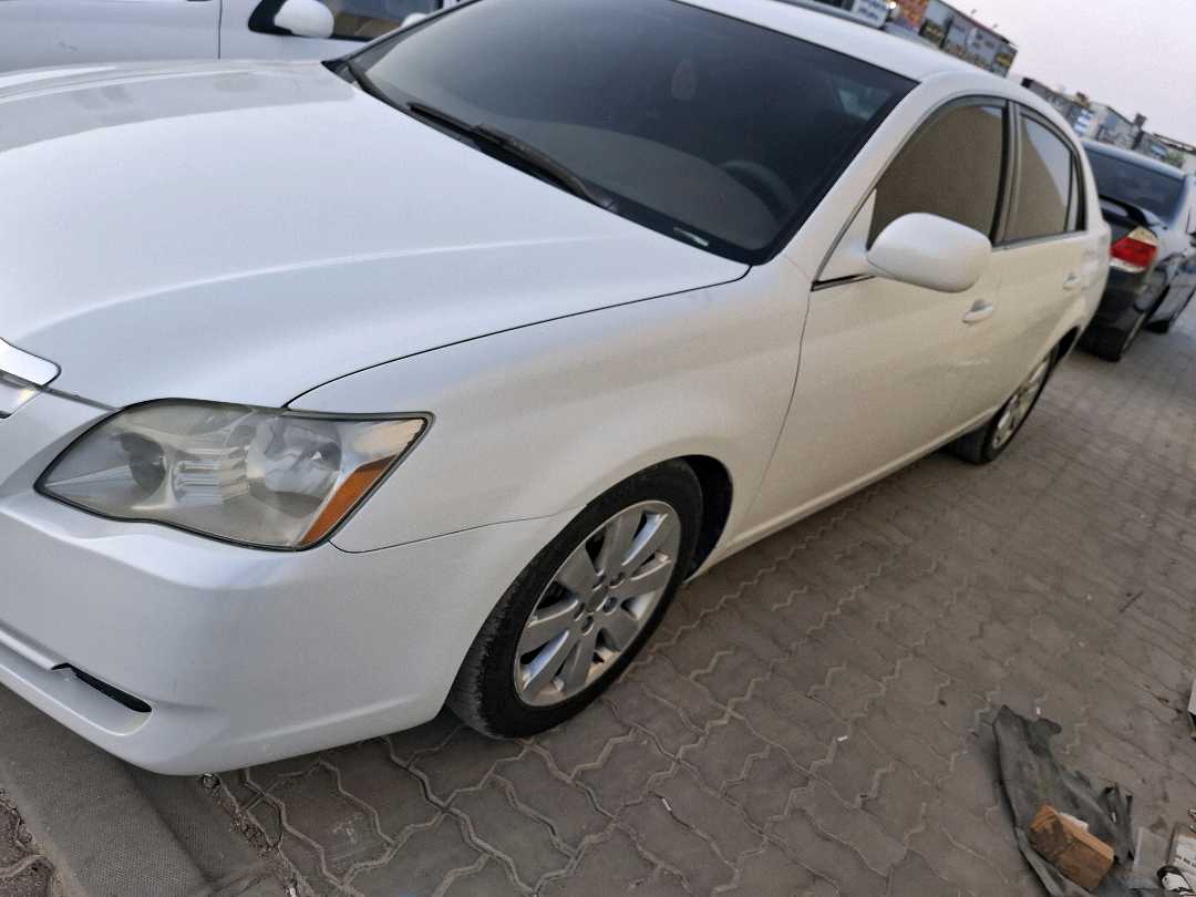 Car Image 2006 TOYOTA AVALON XL