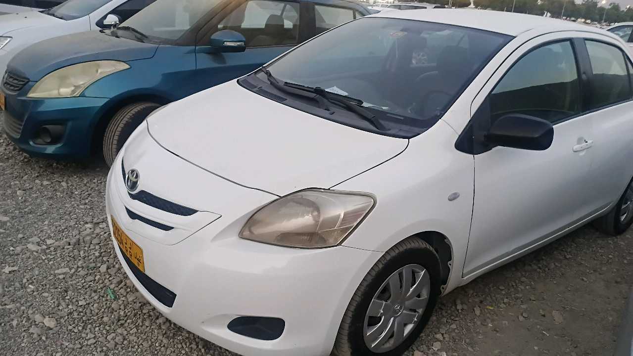 Car Image 2007 TOYOTA YARIS 1.3