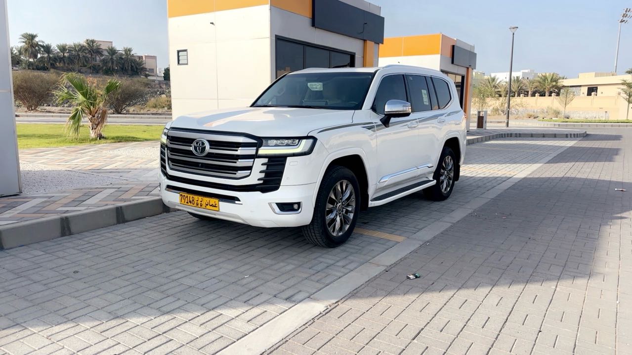 Car Image 2022 TOYOTA LAND CRUISER VX