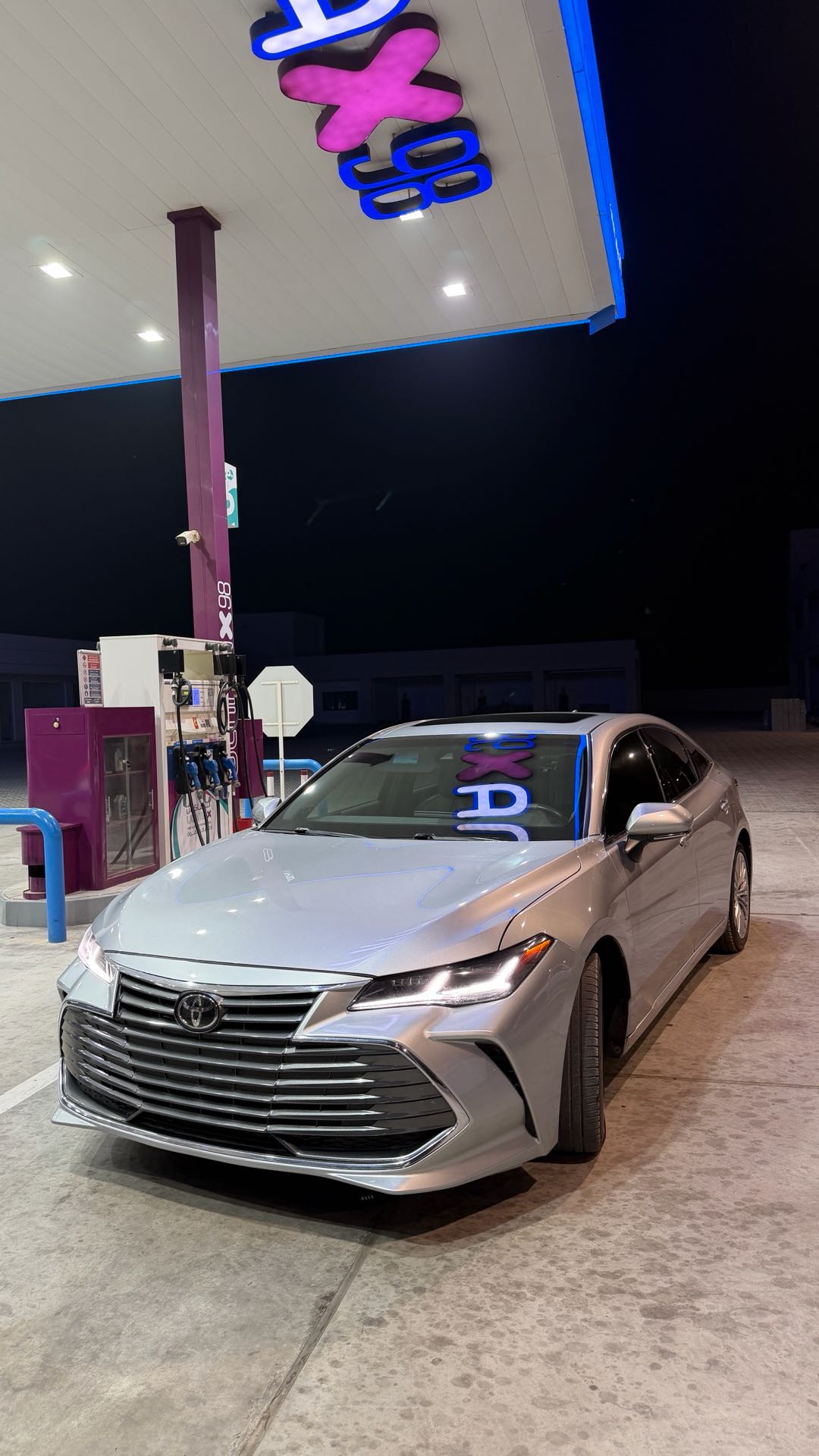 Car Image 2019 TOYOTA AVALON LIMITED