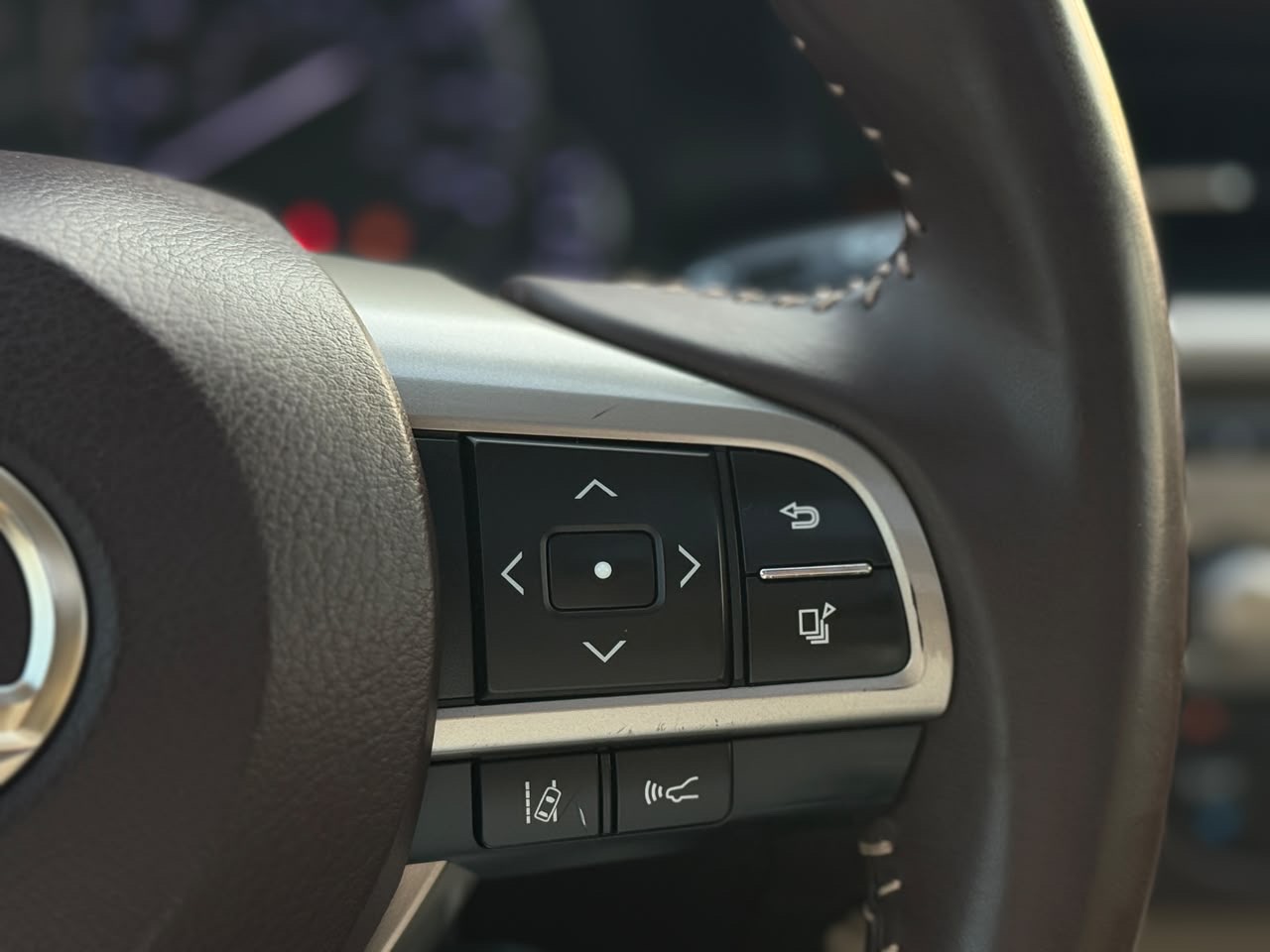 Car Image 2018 LEXUS ES 350