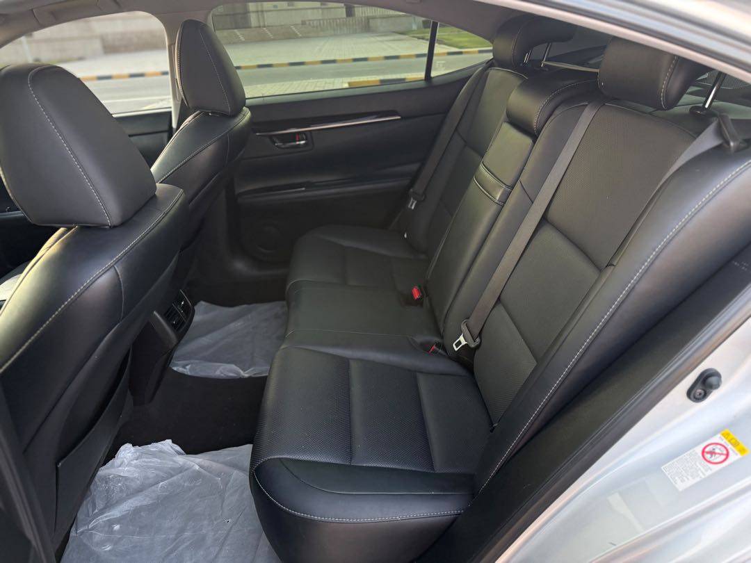 Car Image 2018 LEXUS ES 350