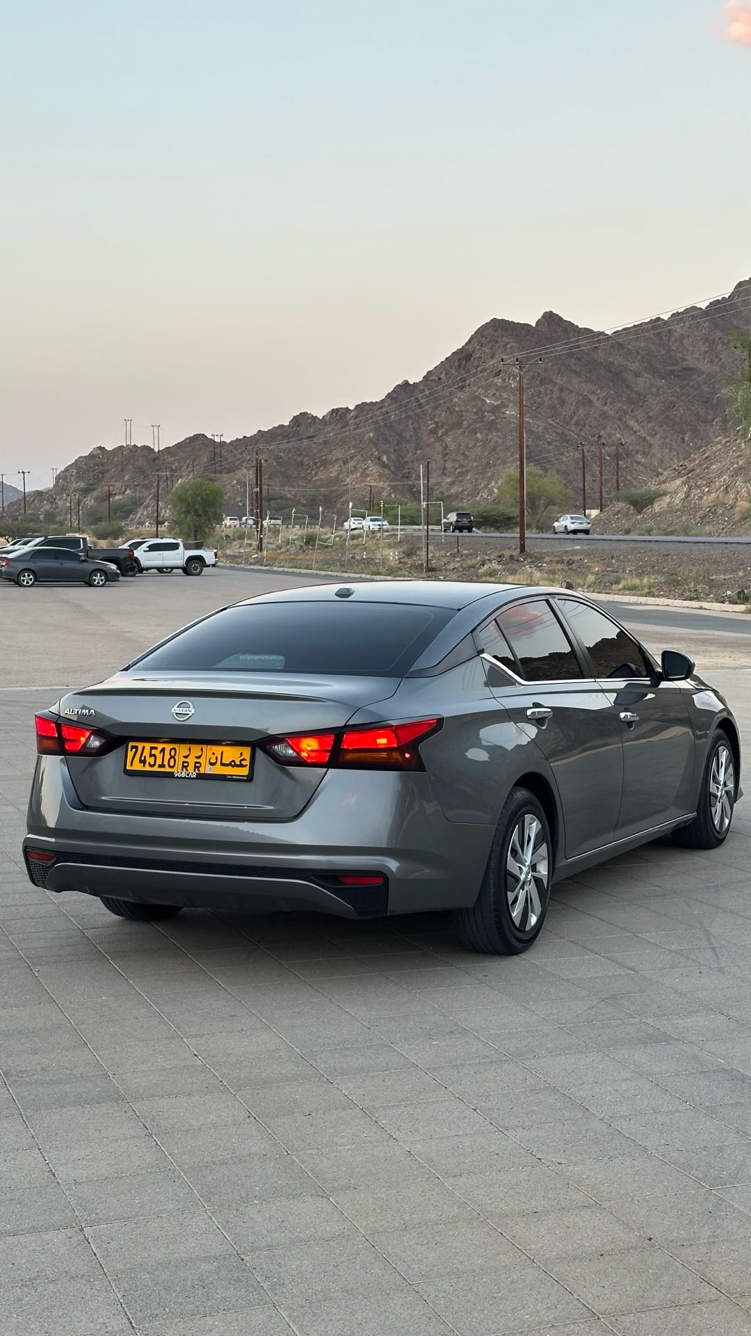 Car Image 2019 NISSAN ALTIMA S
