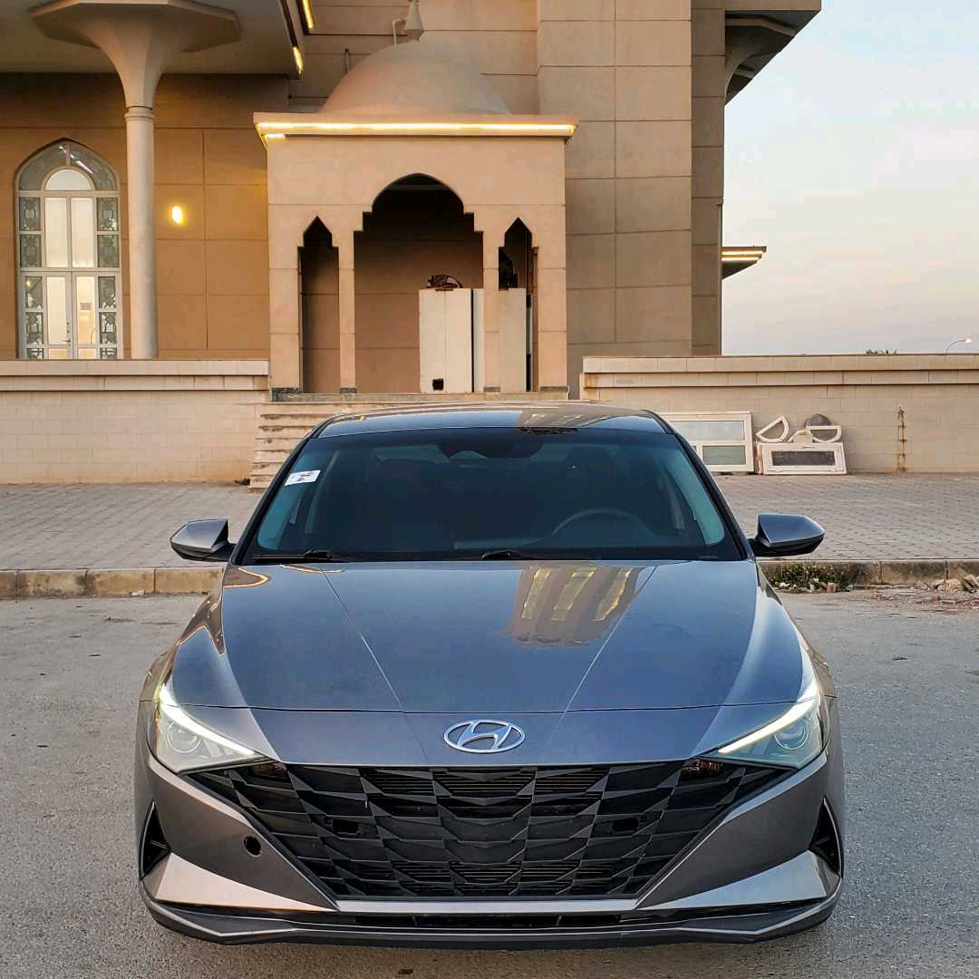 HYUNDAI ELANTRA 2023