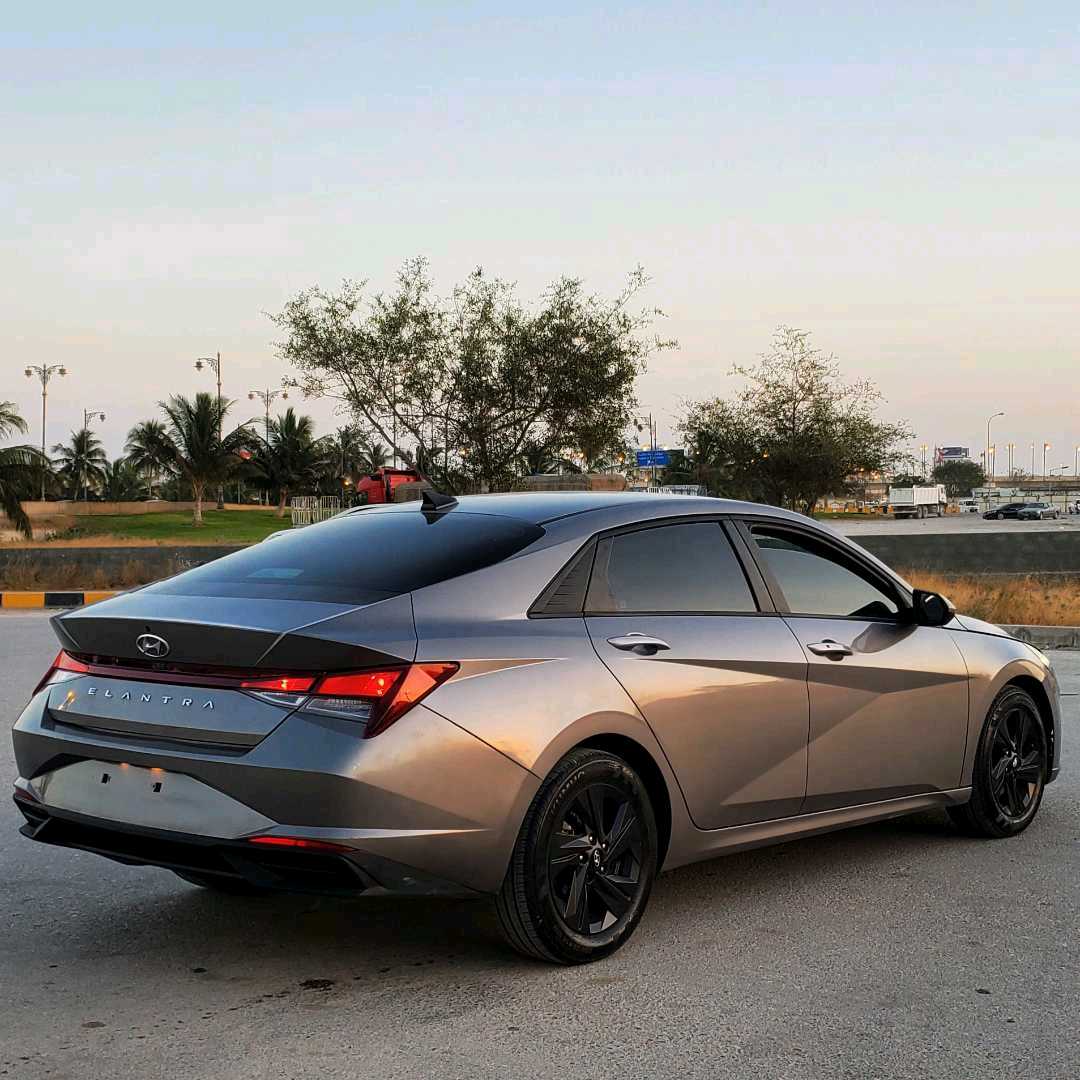 HYUNDAI ELANTRA 2023