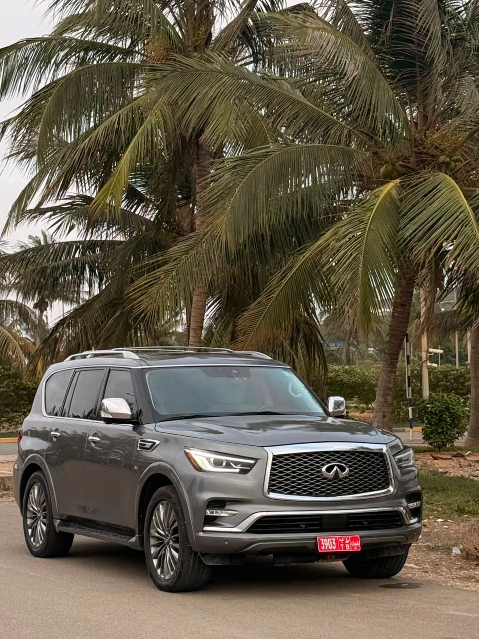 INFINITI QX80 2022