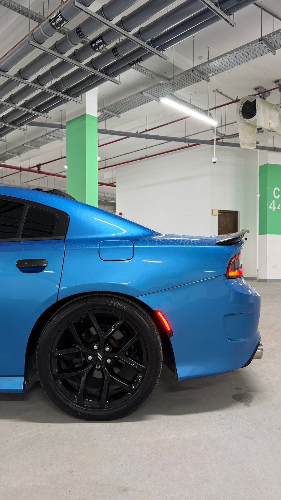 Car Image 2019 DODGE CHARGER SXT