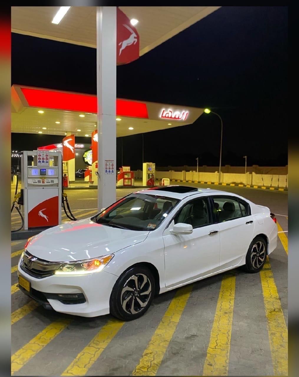 Car Image 2017 HONDA ACCORD EXL