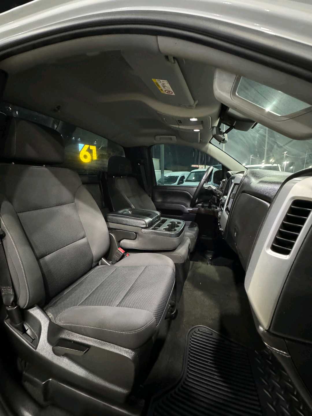 Car Image 2018 GMC SIERRA SLE